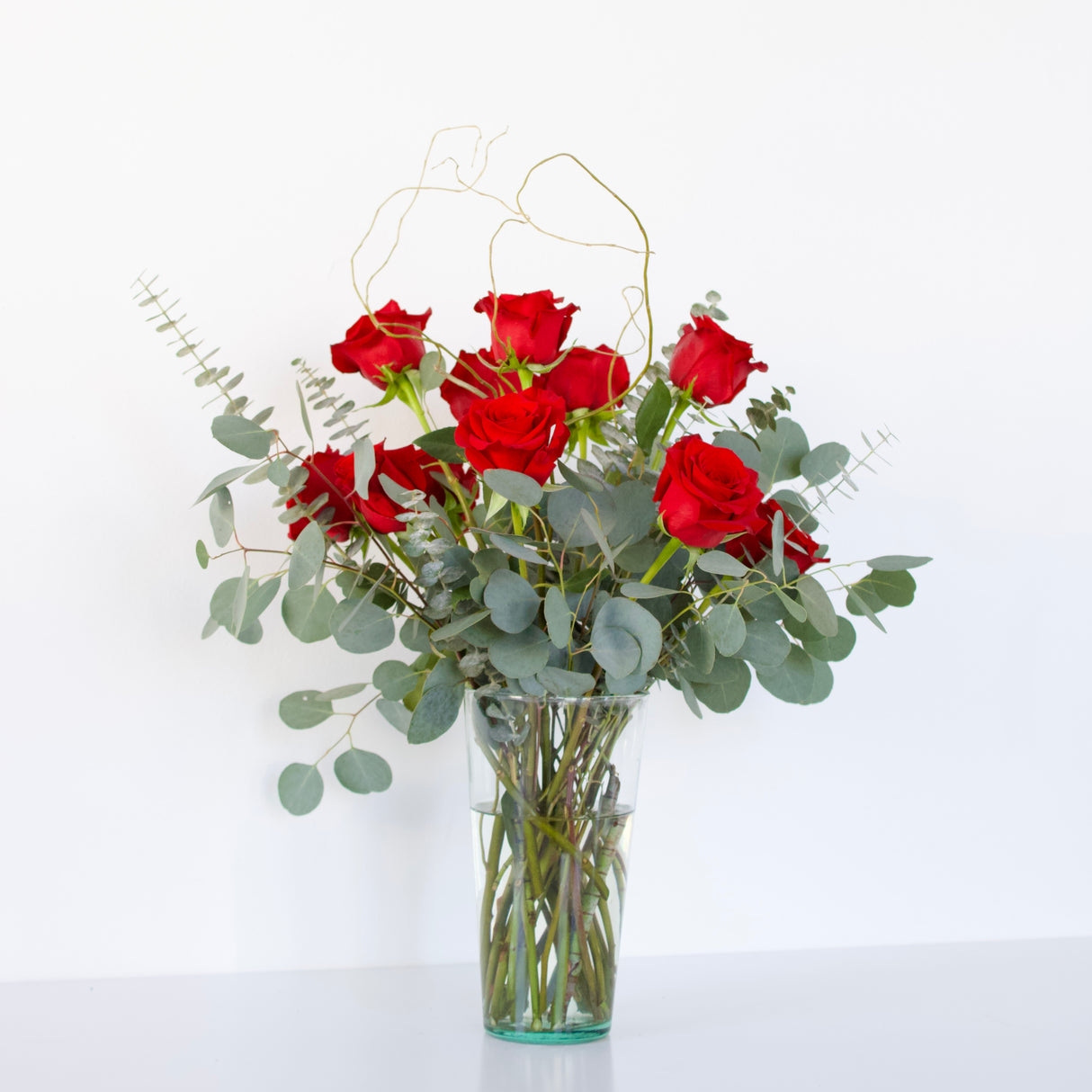 Classic Dozen: Vase