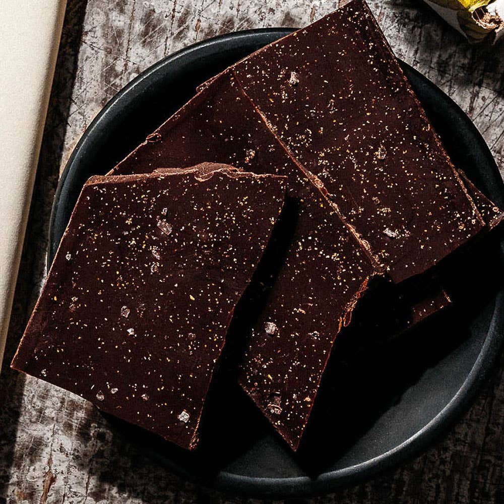 Fine & Raw Chocolate - Alderwood Smoked Salt 2 oz.